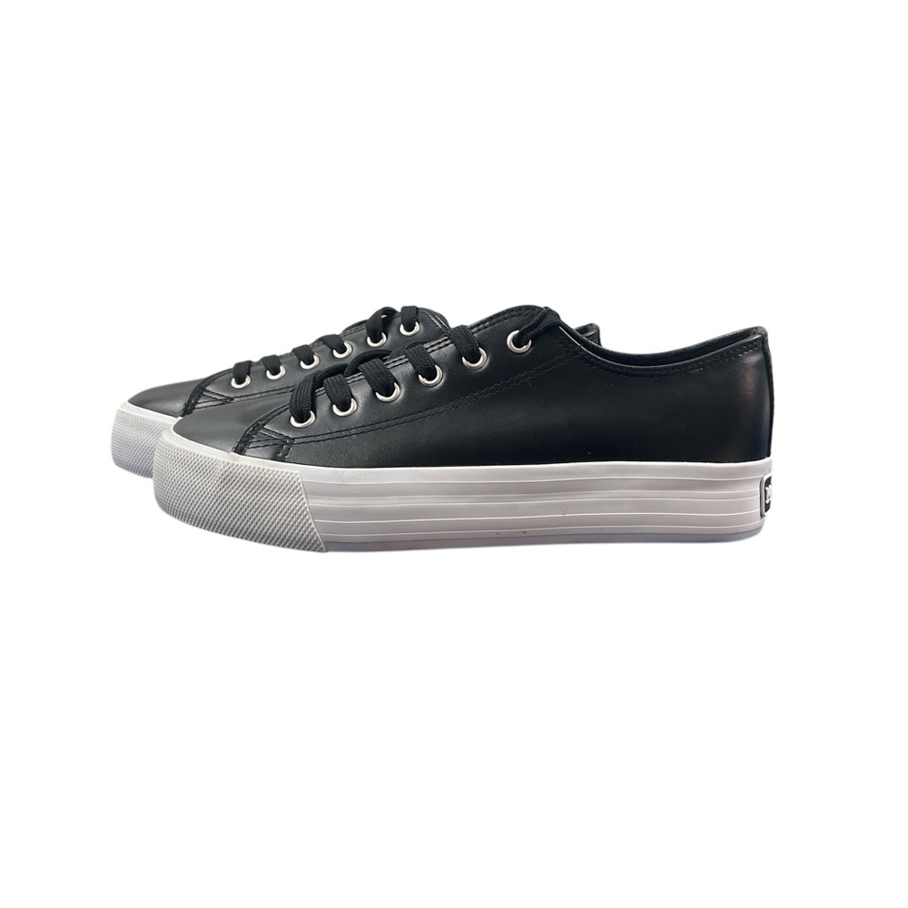 Mudd Women’s Sneakers Faux Leather Black Lace Up US Size 9